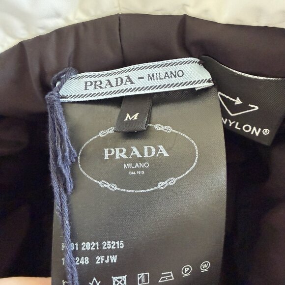 NWT Prada Re-Nylon Logo Printed Bucket Hat White Sz M main image 6